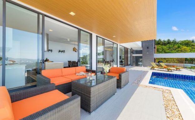 Stylish Luxury 3 Bed Sea View Villa in Chaweng Noi