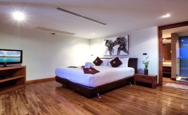 Lavish 5 Bedroom Tropical Sea View Villa in Bophut