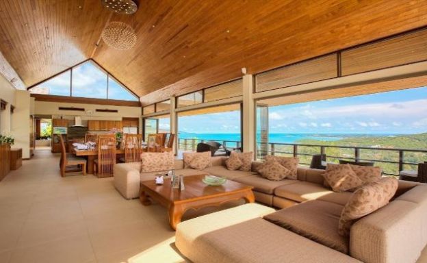 Lavish 5 Bedroom Tropical Sea View Villa in Bophut