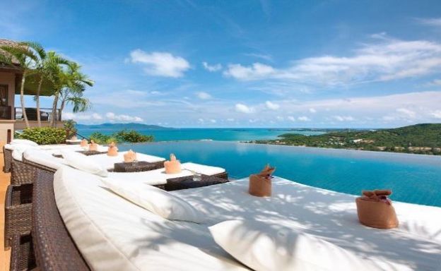 Lavish 5 Bedroom Tropical Sea View Villa in Bophut