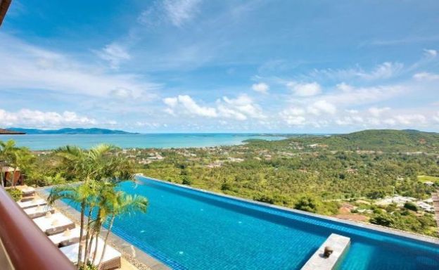 Lavish 5 Bedroom Tropical Sea View Villa in Bophut