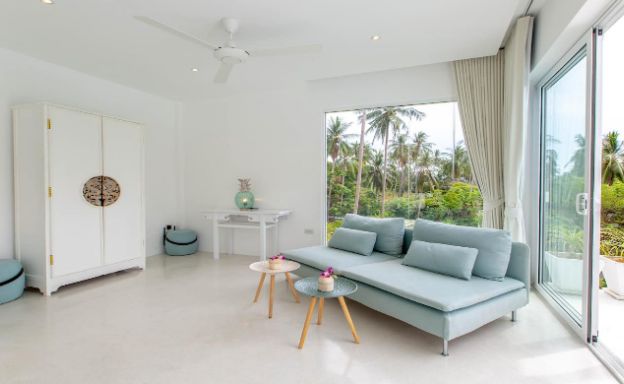Chic 3 Bedroom Luxury Sea View Villa in Chaweng Noi