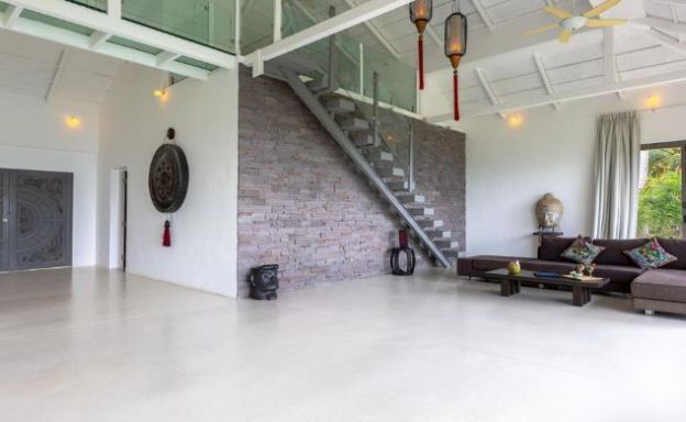 Modern 4 Bed Beachfront Pool Villa in Thong Krut