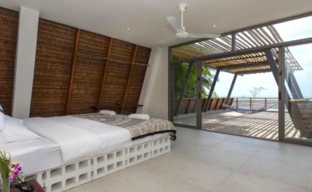 Beachfront Tropical Pool Villa Resort in Surat Thani