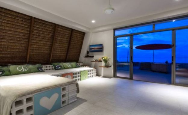 Beachfront Tropical Pool Villa Resort in Surat Thani