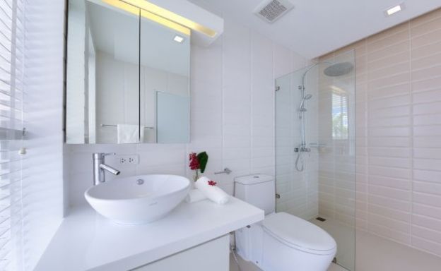 Sleek Designer 4 Bed Sea View Villa in Big Buddha