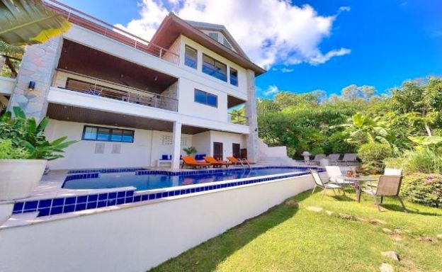 Luxury 5 Bedroom Beachside Pool Villa in Bangrak