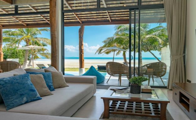 Contemporary 5 Bedroom Beachfront Villa in Bang Por