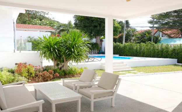 Modern 3 Bedroom Pool Villa for Sale in Bophut