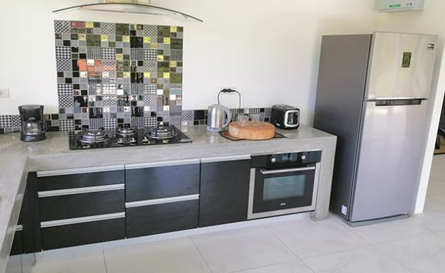 Modern 3 Bedroom Pool Villa for Sale in Maenam