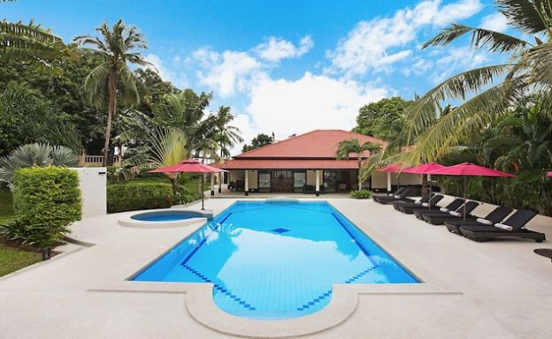 Beautiful 8 Bedroom Pool Villa for Sale in Bangrak