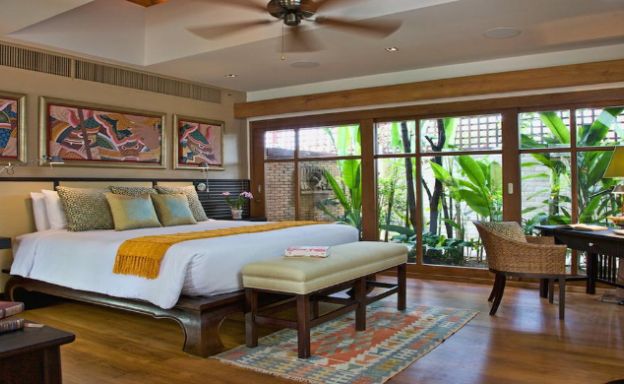 Unique 9 Bed Beachfront Villa Resort in Bangrak