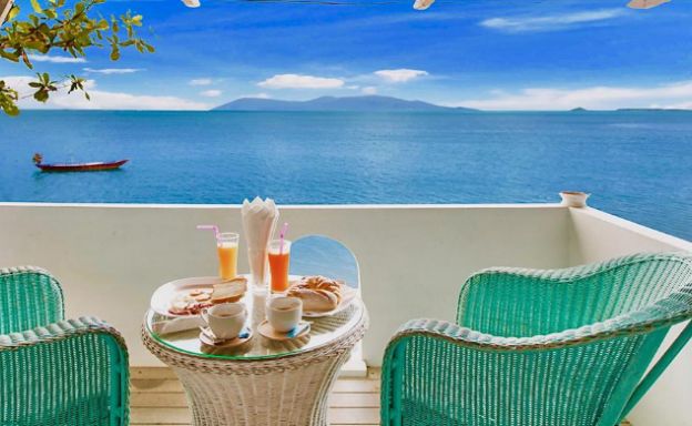 Modern 8 Bed Beachfront Hotel for Sale in Bophut