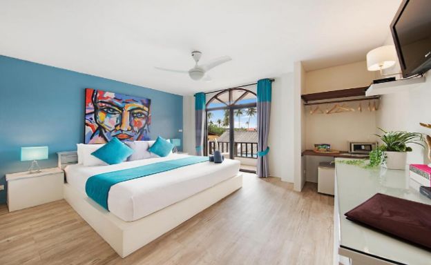 Modern 8 Bed Beachfront Hotel for Sale in Bophut