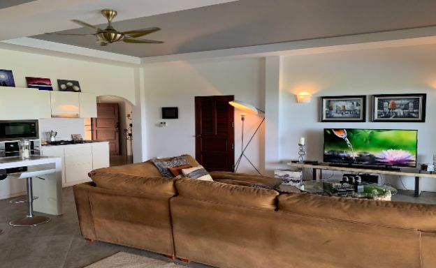 Sunset Sea view 2 Bedroom Luxury Villa in Laem Set