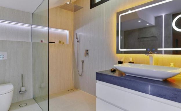 Unique 5 Bedroom Luxury Sea View Villa in Plai Laem
