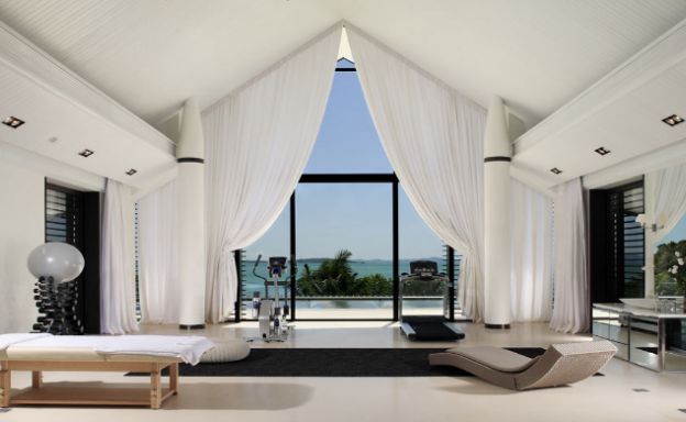 Majestic 6 Bed Luxury Beachfront Villa in Cape Yamu