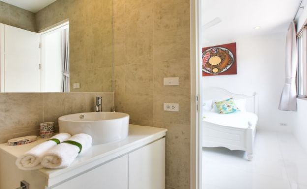 Sanctuary 4 Bedroom Luxury Sea View Villa in Plai Laem