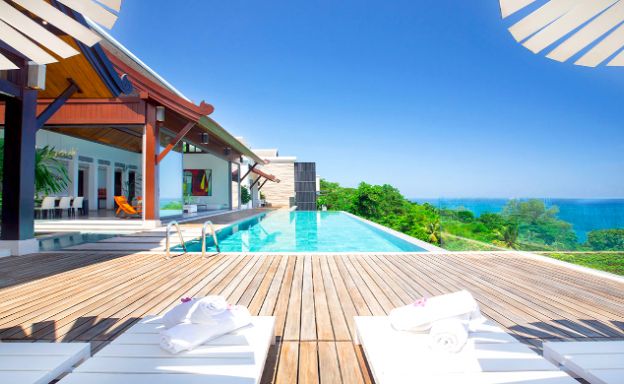 Luxury 5 Bed Sea View Beachside Villa in Phuket