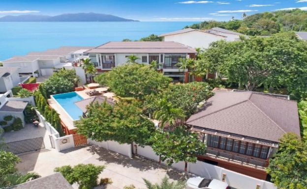Elegant 4 Bedroom Luxury Sea View Villa in Plai Laem