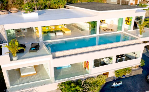 Sensational 4 Bedroom Sea View Villa in Chaweng Noi