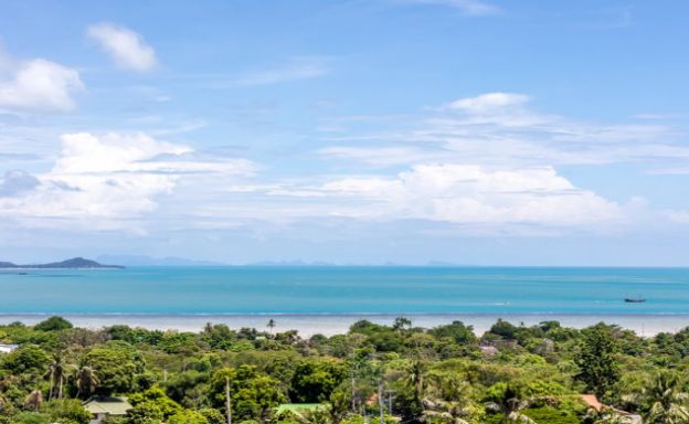 Spectacular 4 Bed Sea View Villa in Plai Laem