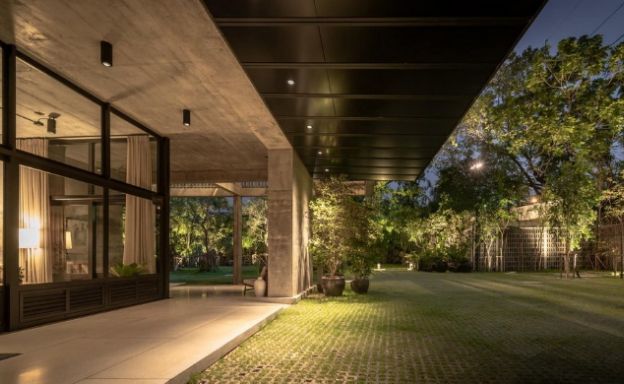 Luxury 4 Bedroom Loft Residence in Bangkok