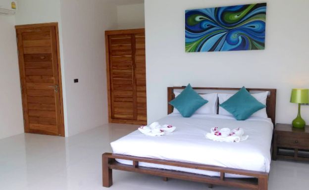 Modern 3 Bedroom Sea View Pool Villa on Chaweng
