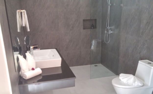 Modern 3 Bedroom Sea View Pool Villa on Chaweng