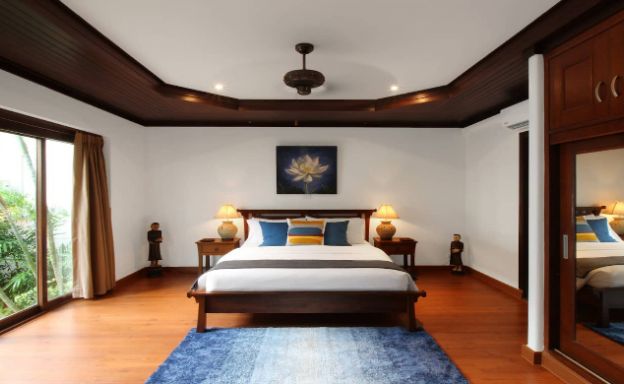 Charming 3 Bed Tropical Beachfront Villa in Laem Yai