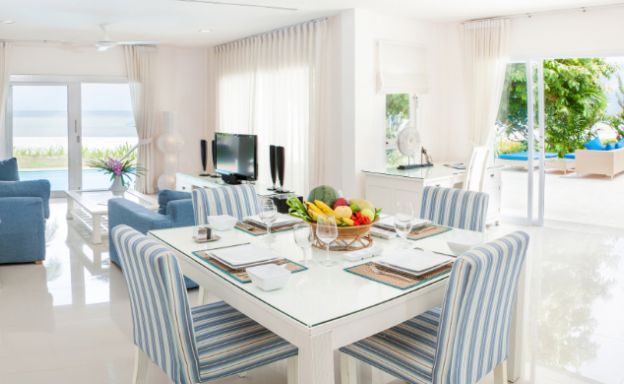Beautiful 3 Bed Beachfront Villa on Hua Thanon Bay