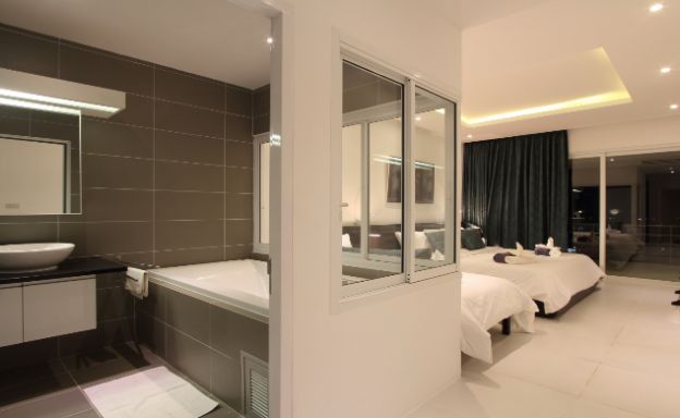 Unique 2 Bed Sunset Sea-view Villa in Big Buddha
