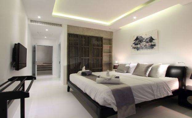 Unique 2 Bed Sunset Sea-view Villa in Big Buddha