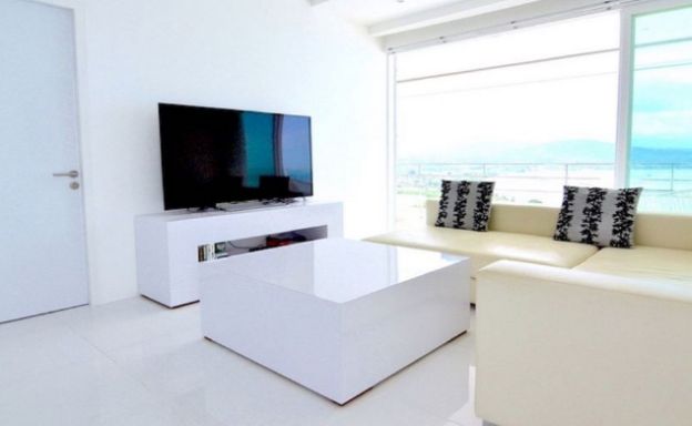 Modern 2 Bed Pool Sea-view Apartment in Big Buddha