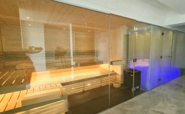 Modern 2 Bed Pool Sea-view Apartment in Big Buddha