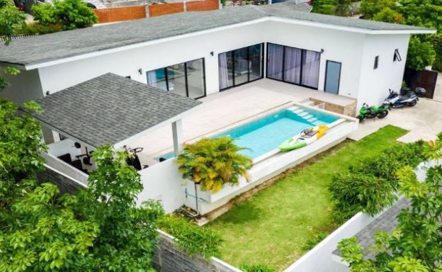 koh-samui-villa-for-sale-pool-maenam
