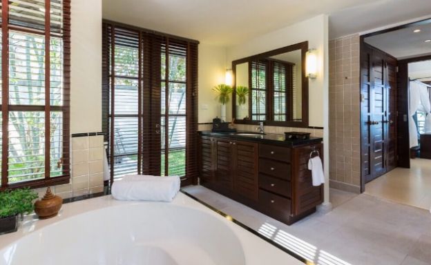 koh-samui-beachfront-villa-for-sale-choeng-mon