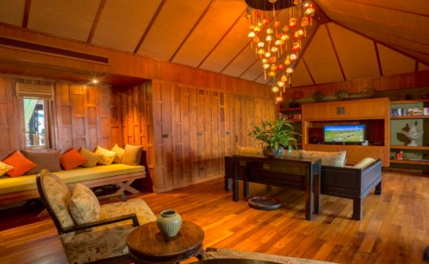 koh-samui-beachfront-villa-for-sale-bangrak