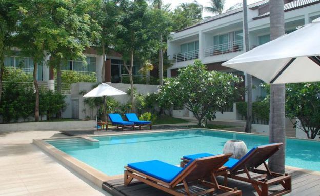 Modern 2 Bedroom Freehold Duplex in Plai Laem