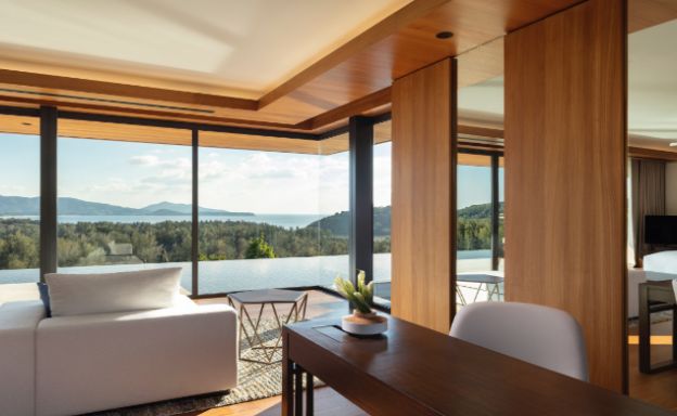 Oceanfront-villa-for-sale-phuket