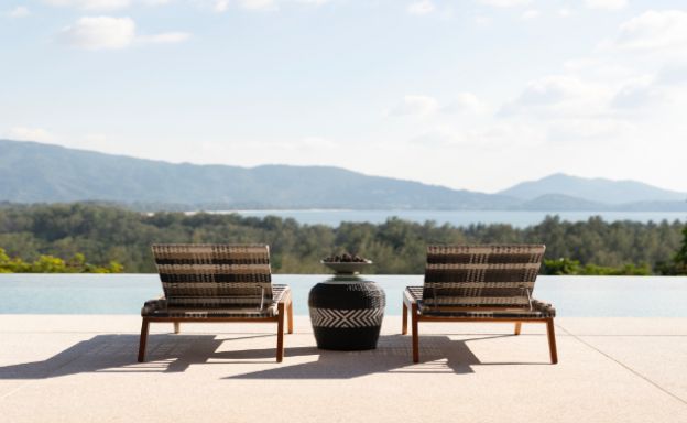 Oceanfront-villa-for-sale-phuket