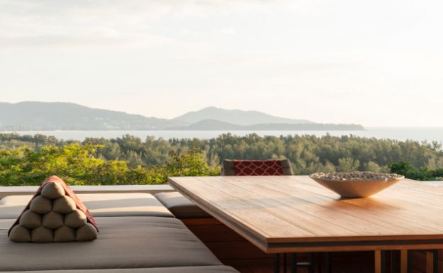 Oceanfront-villa-for-sale-phuket