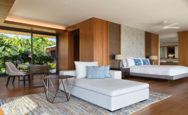 Oceanfront-villa-for-sale-phuket