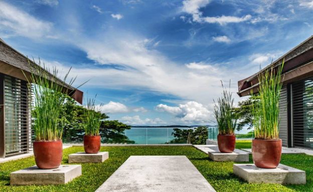 cape-yamu-5-bed-beachfront-villa-in-phuket