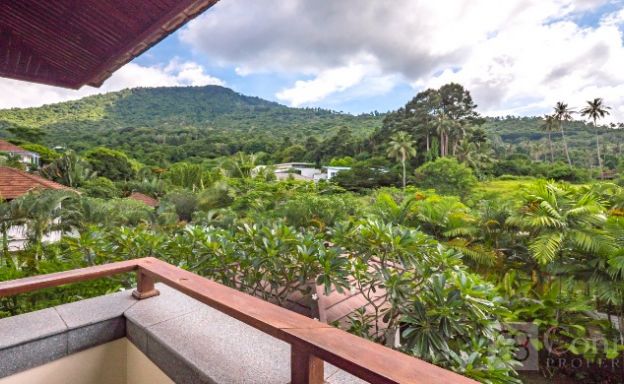 koh-samui-villa-near-golf-course-maenam