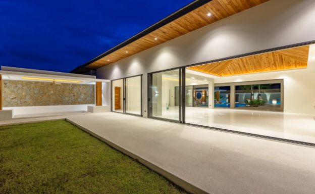 koh-samui-luxury-pool-villa-bali-style-maenam