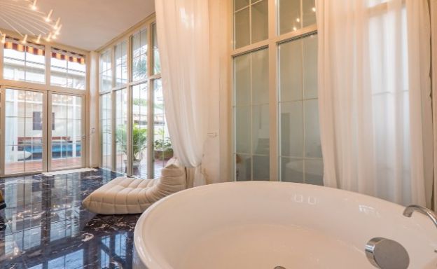 koh-samui-luxury-loft-style-villa-plai-laem