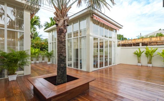 koh-samui-luxury-loft-style-villa-plai-laem