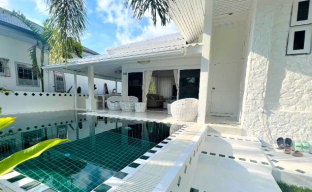 koh-samui-beachside-villa-in-lipa-noi-affordable