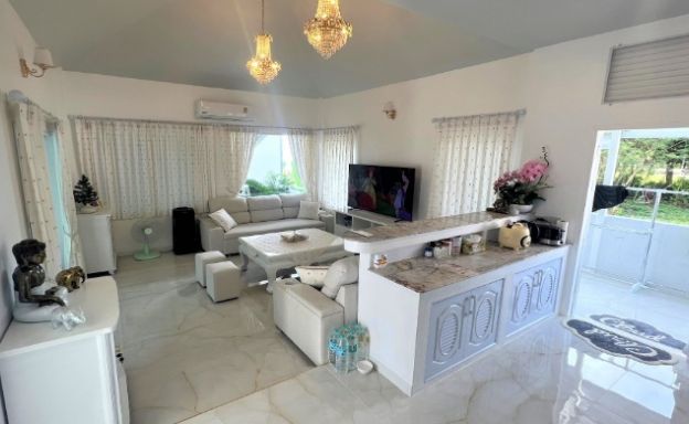 koh-samui-beachside-villa-in-lipa-noi-affordable